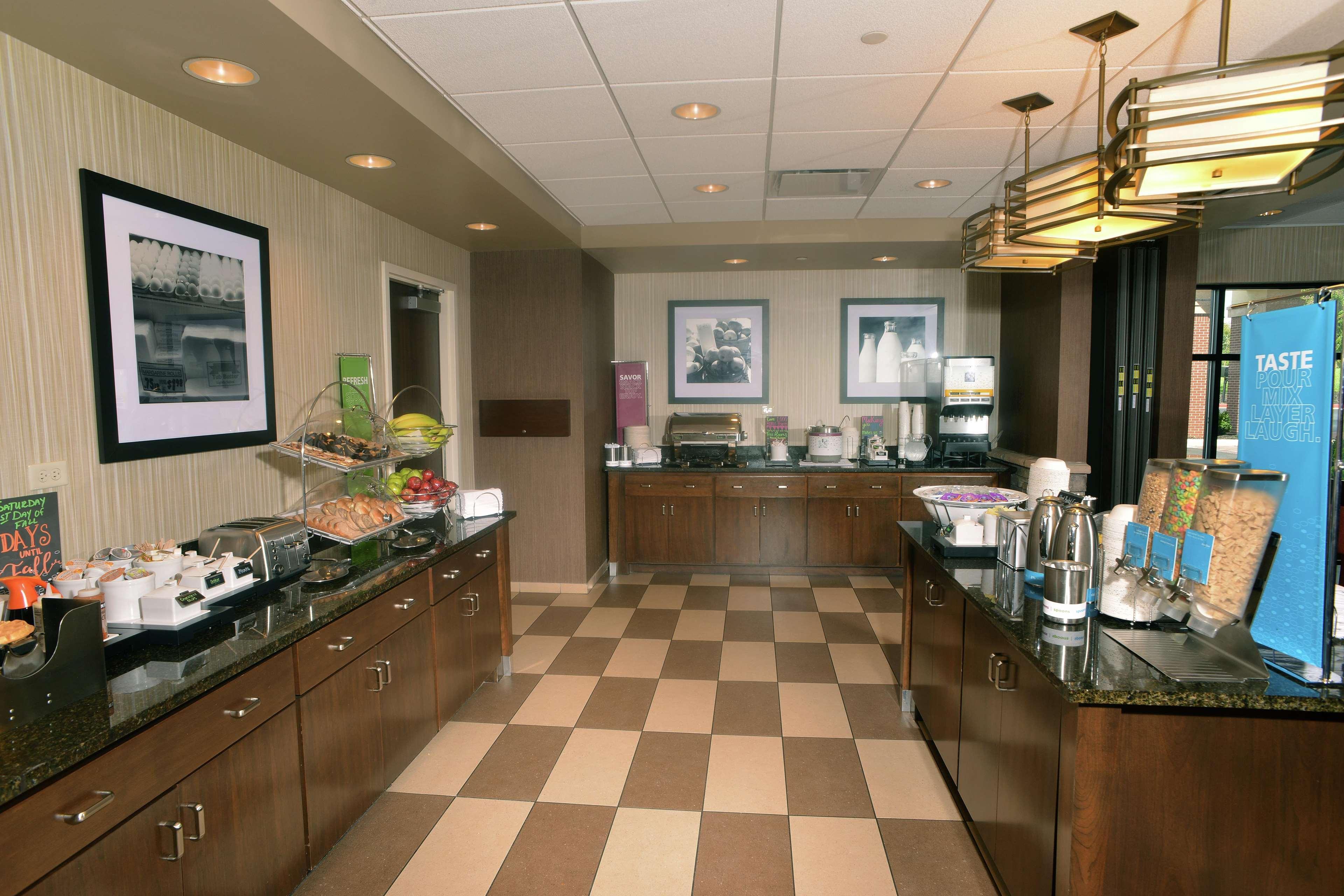 Hampton Inn Springfield-Southeast, Mo Buitenkant foto