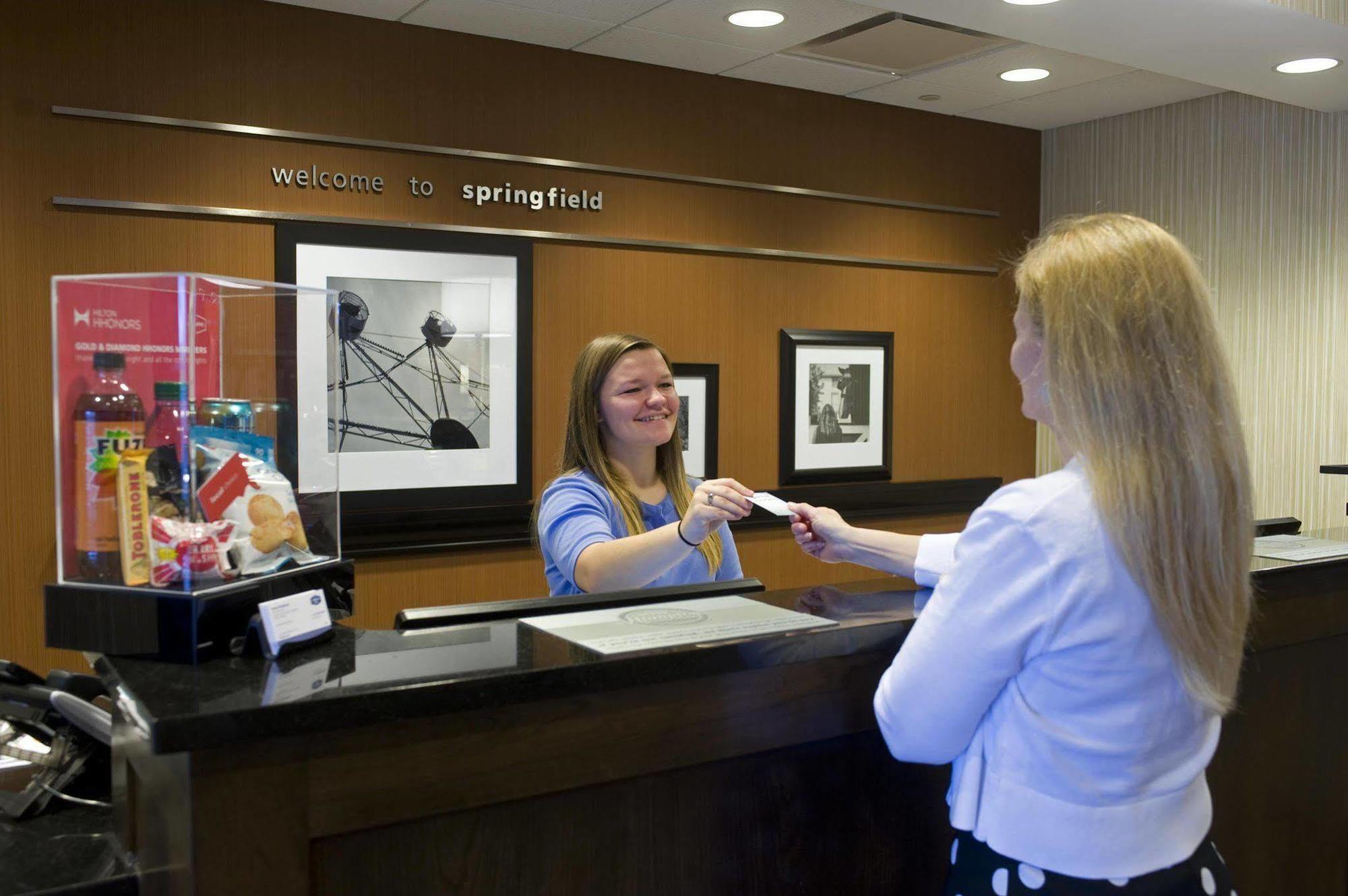 Hampton Inn Springfield-Southeast, Mo Buitenkant foto